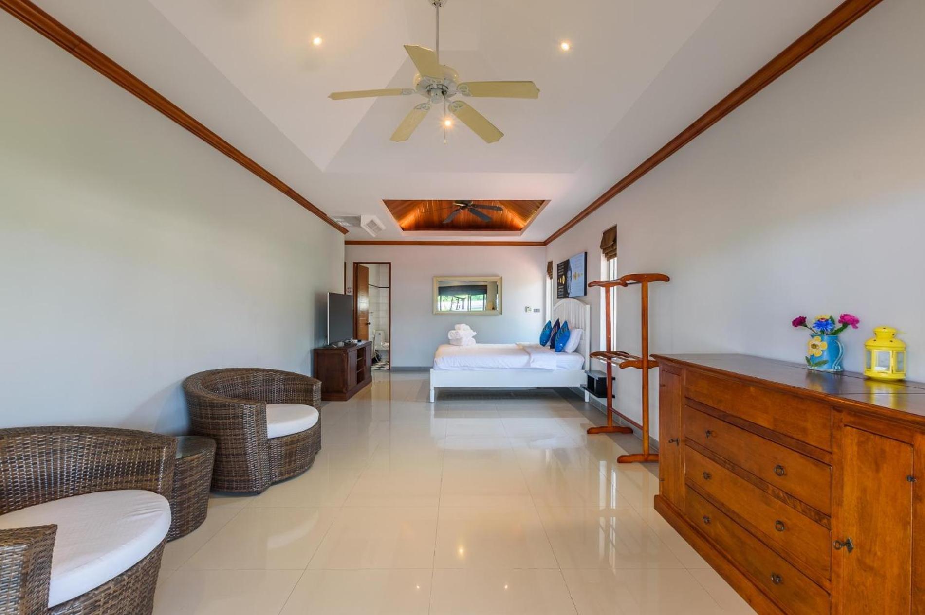 Amber Pool Villa Naiharn Rawai Exterior photo