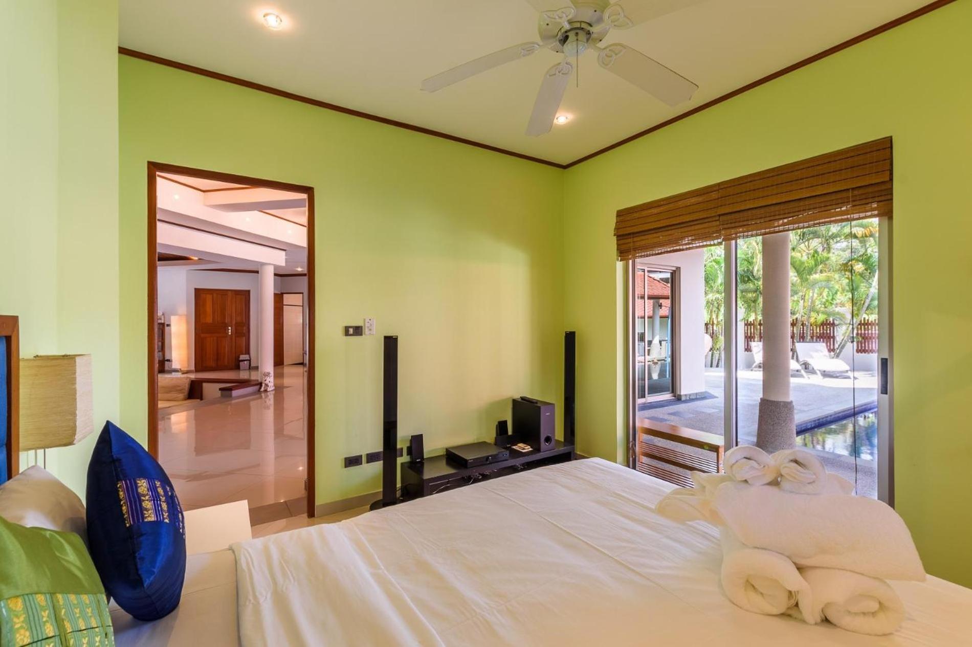 Amber Pool Villa Naiharn Rawai Exterior photo
