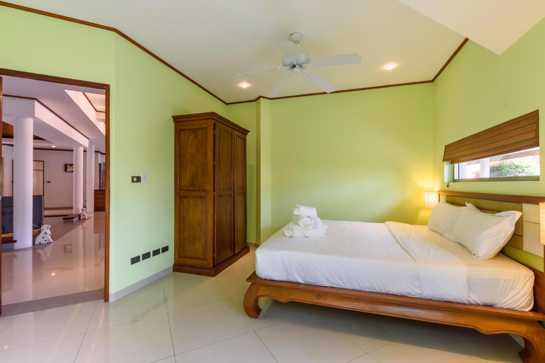Amber Pool Villa Naiharn Rawai Exterior photo